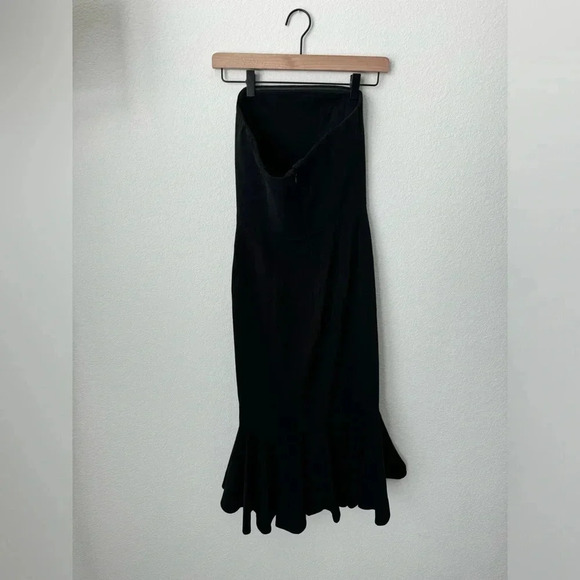 Dress the Population Women's Madison Strapless
Midi Dress with Slit - Small - Picture 3 of 9